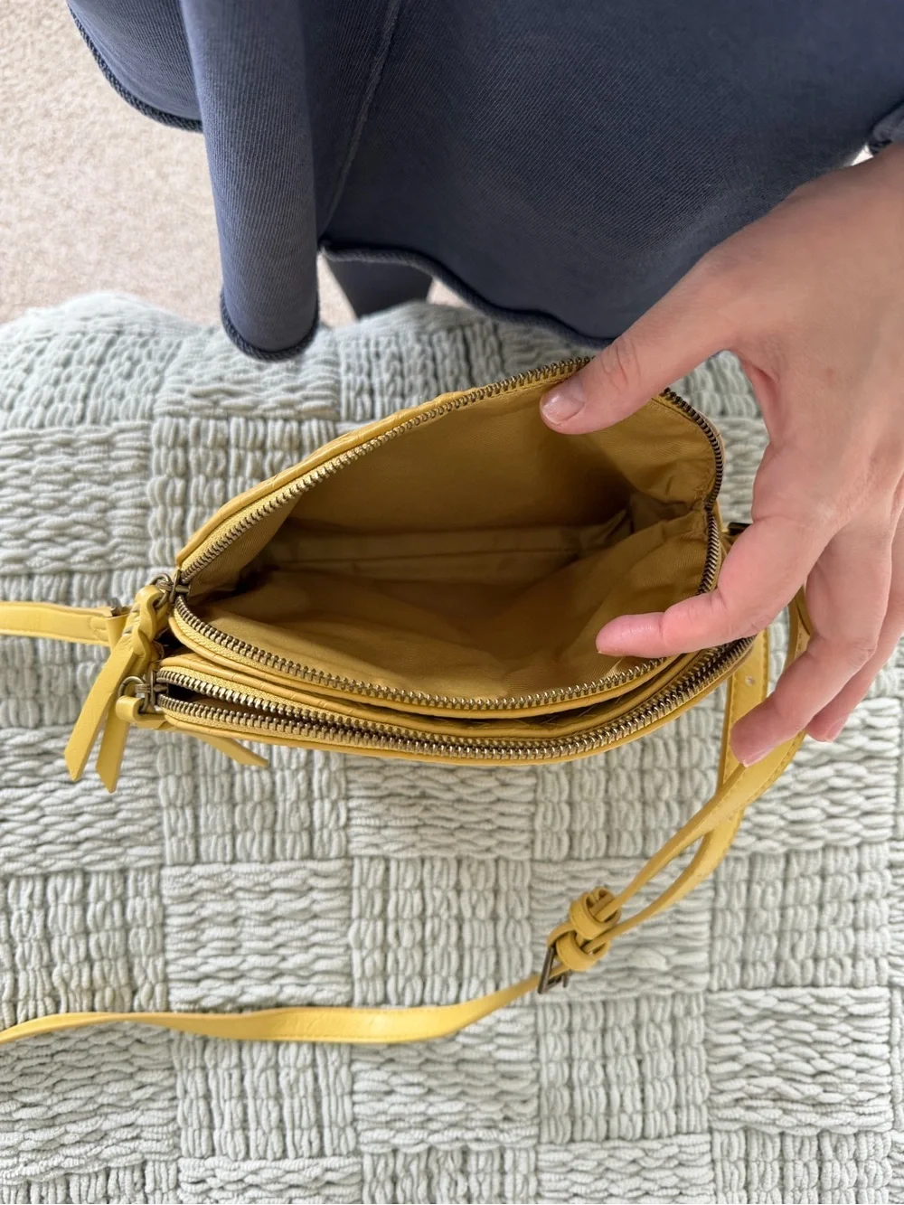Universal Thread Yellow Woven Crossbody Bag - Women's Shoulder Purse - Picture 2 of 4